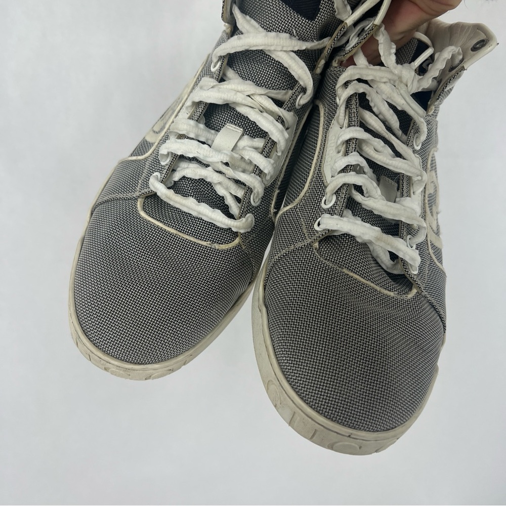 Gucci Gray and Cream High-Top Sneakers - Picture 12 of 17